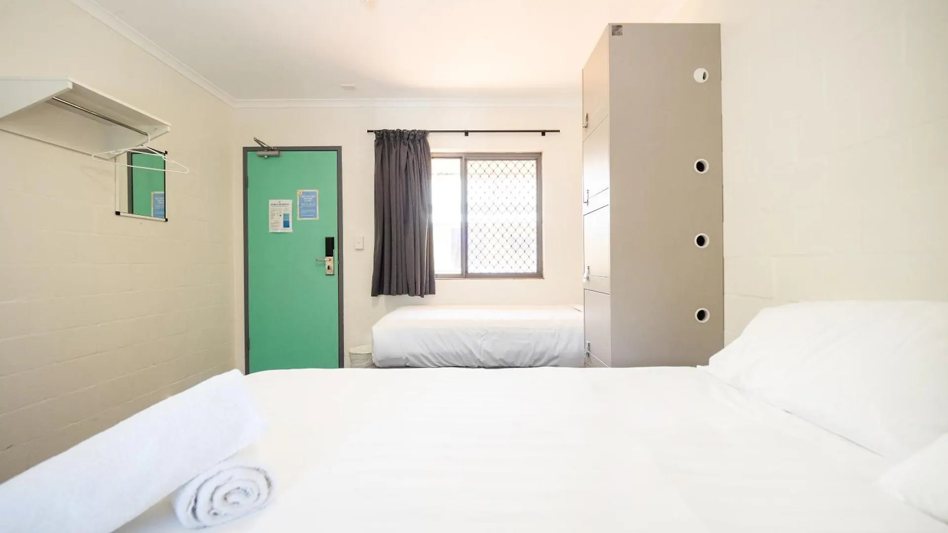 Yha Cape Byron, Byron Bay Hostel