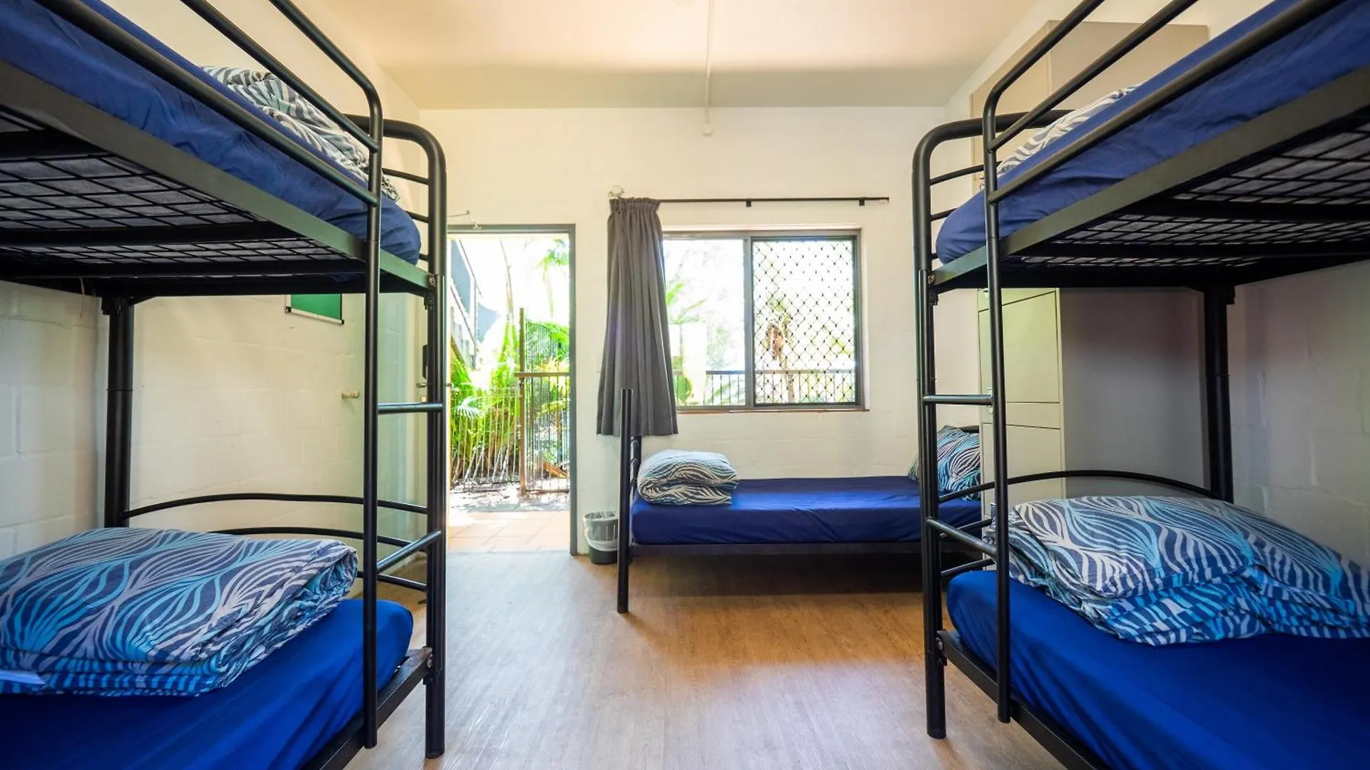 Yha Cape Byron, Byron Bay Hostel