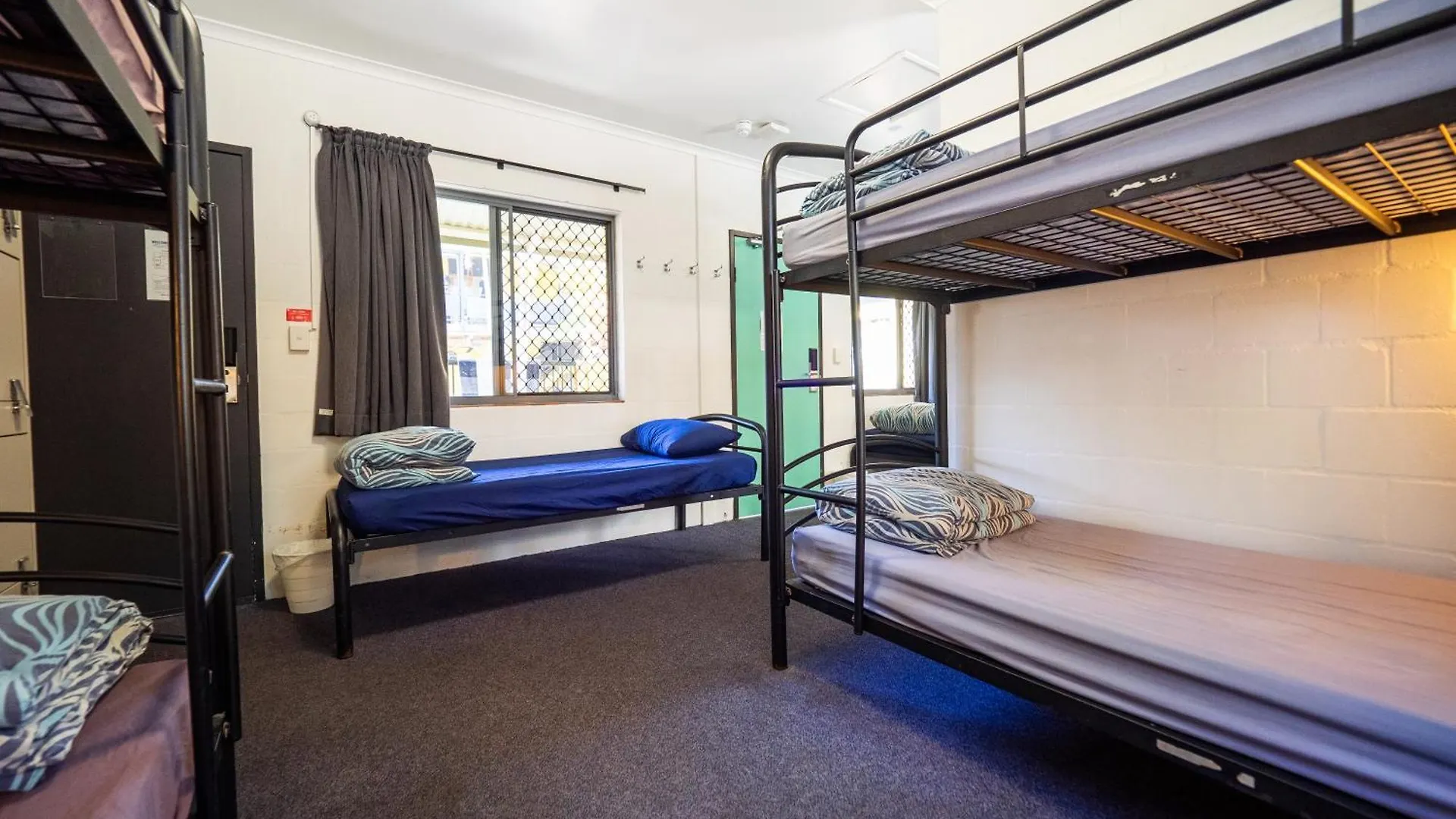 Yha Cape Byron, Byron Bay Hostel